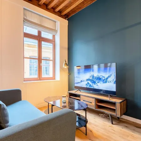Old Lille Apartment With Cachet Parking Buitenkant foto